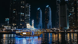 Dubai Cruise