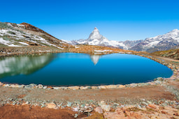 Matterhorn Riffels Lake View