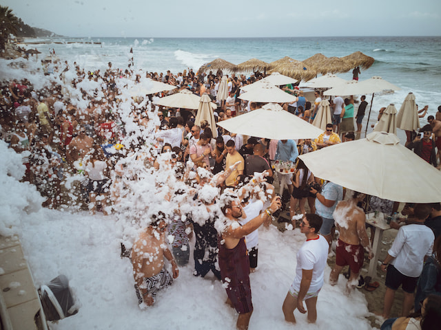 Get Serious Mamma Mia Vibes