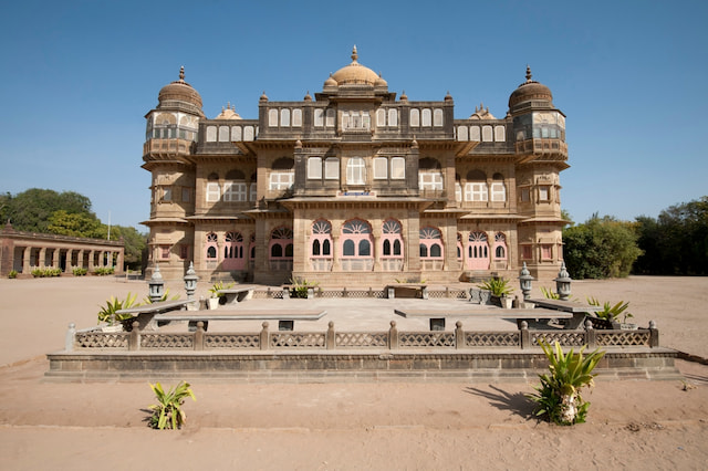 Vijay Vilas Palace (Bhuj, Kutch)