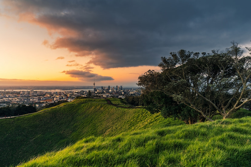 Watch The Sunset From Mt Eden