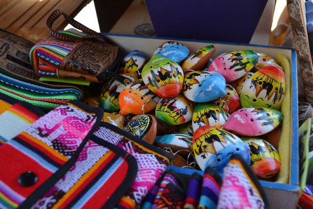 folk arts and handicrafts