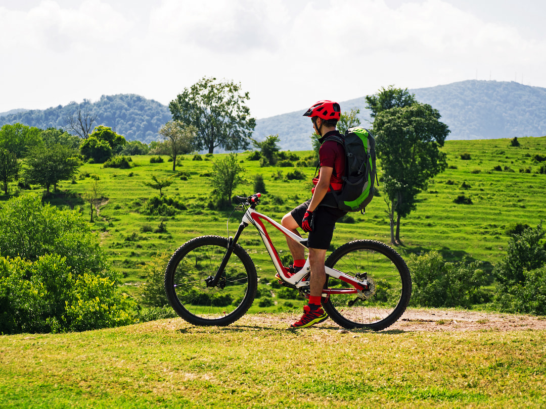 Ride on a Bike through Tea Plantations