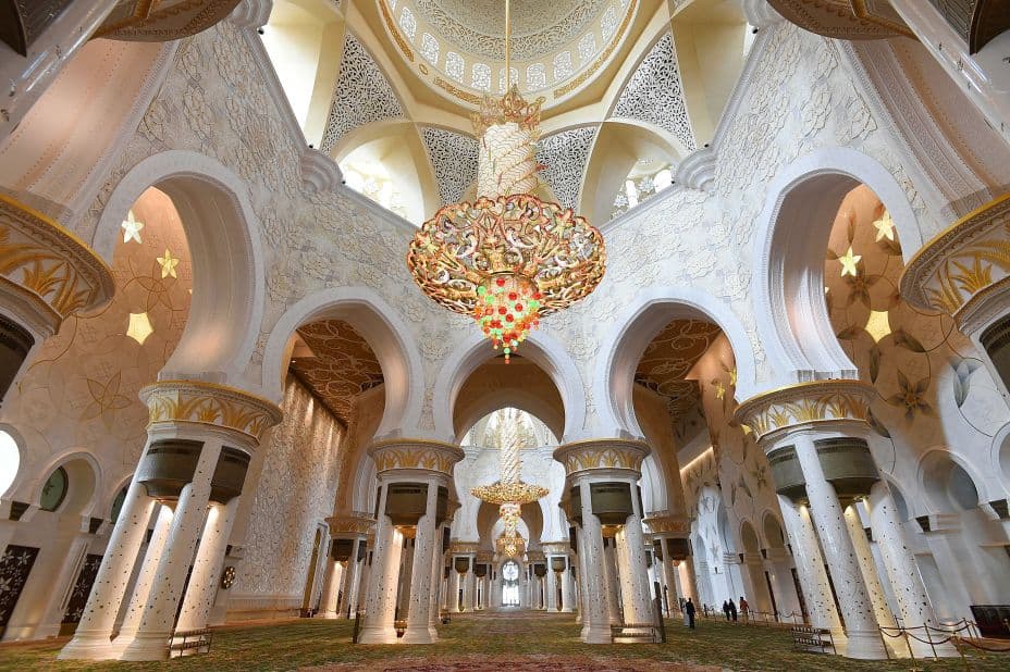 Abu Dhabi Mosque Inside View