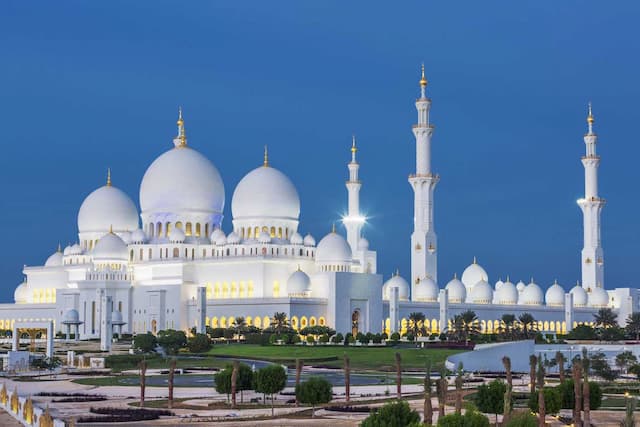 Amazing Abu Dhabi With Al Ain