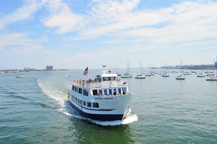 Boston Harbour Cruise