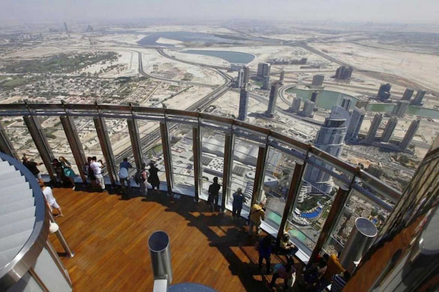 Burj Khalifa 124th Floor Observatory Deck 3