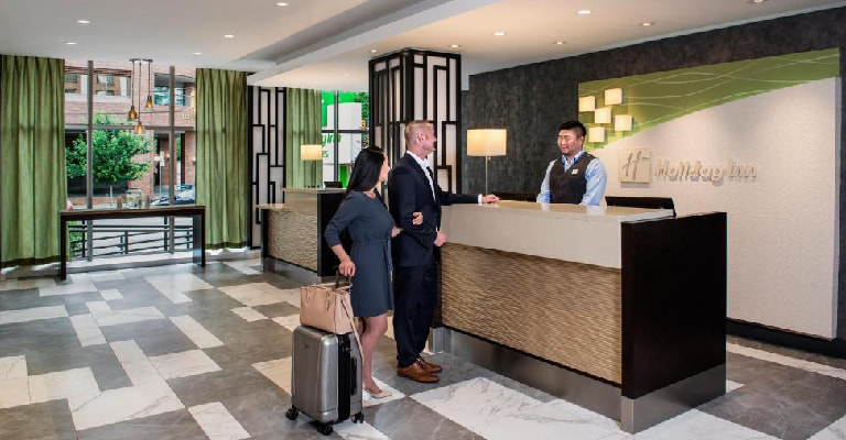 Holiday Inn Vancouver Downtown & Suites Reception Area