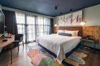 Naumi Auckland Airport Hotel Room