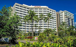 Rydges Esplanade Resort Cairns Exterior View