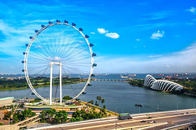Experience Singapore With Sentosa Island