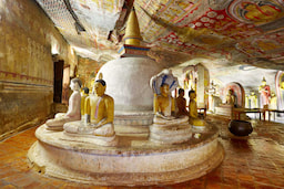 Dambulla Cave Temple 2