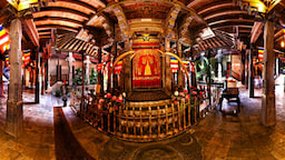 Tooth Relic temple Inside view