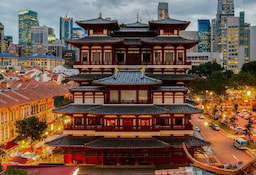 Tooth Relic Buddha Temple