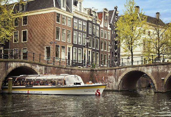 Amsterdam canal cruise-1