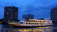 Chaophaya Dinner Cruise 1
