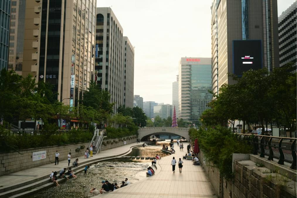 Cheonggyecheon Stream