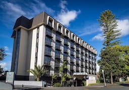 Copthorne Hotel Auckland City Exterior View