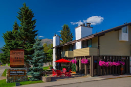 Jasper Inn & Suites Exterior View