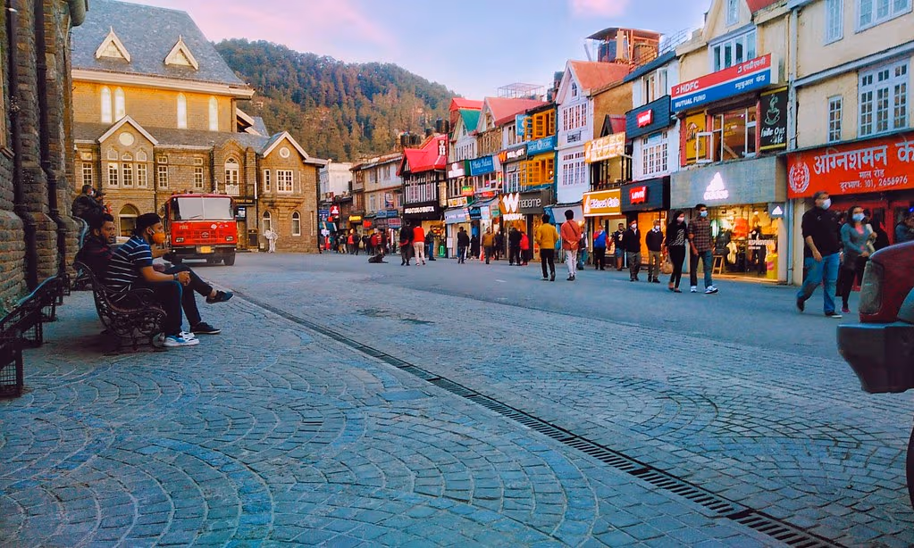 Manali Mall Road