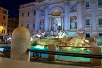 Rome trevi fountain