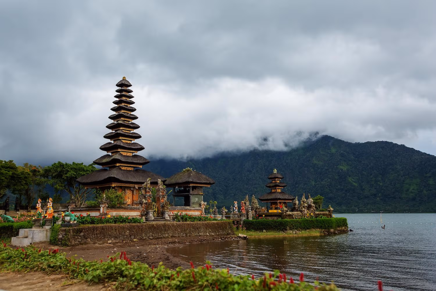 Ulun Danu temple