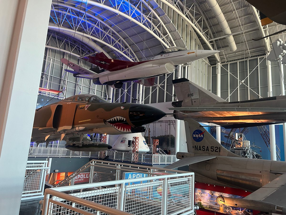 Virginia Air And Space Science Center