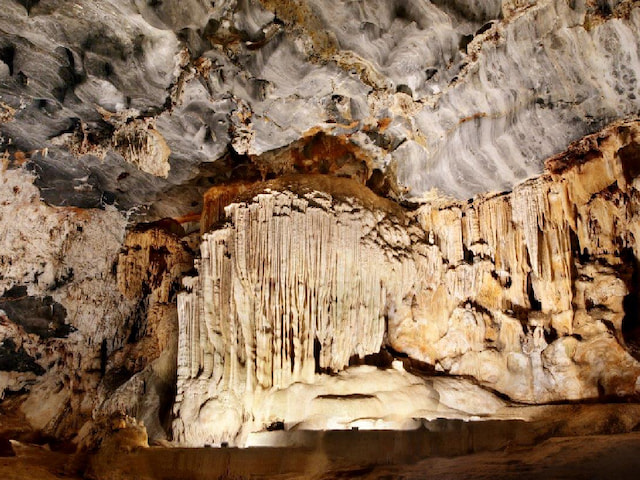 Cango Caves Heritage Tour - 1