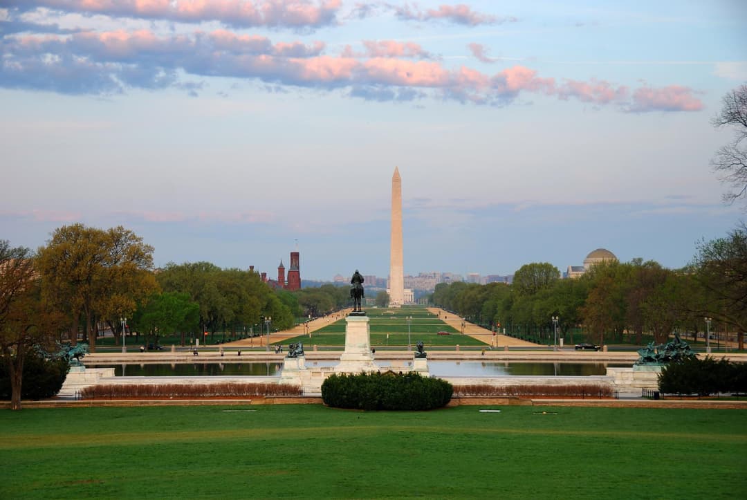 City tour of Washington DC