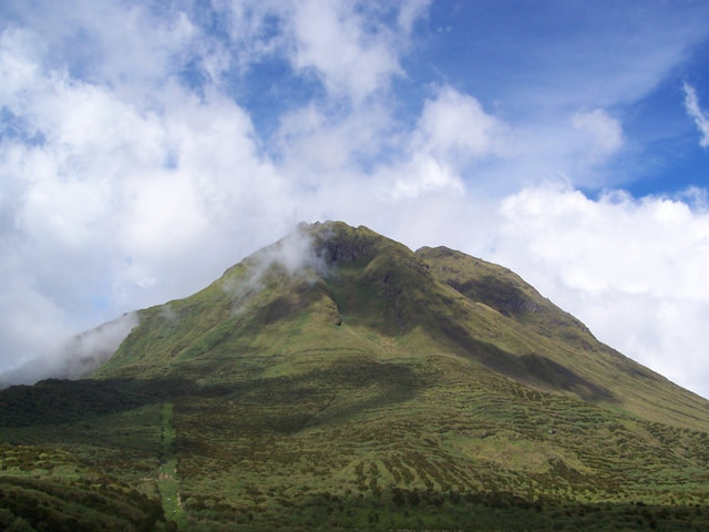 Climb The Tallest Mountain In The Philippines - Mt. Apo