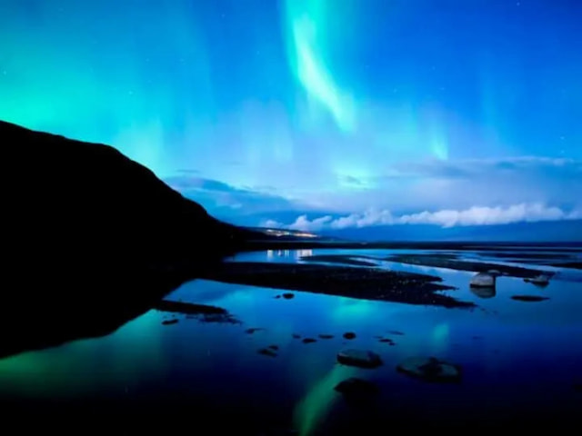 Don’t Miss The Northern Lights - 1