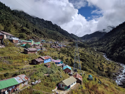 Drive To Yuksom