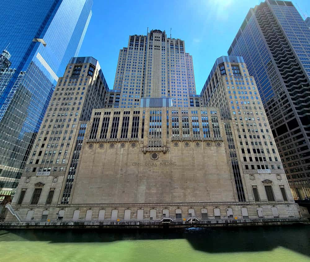 Experience the Lyric Opera in Florida Luxury Hotel Deals