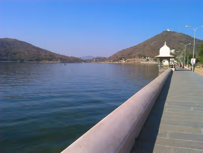 FatehSagar Lake