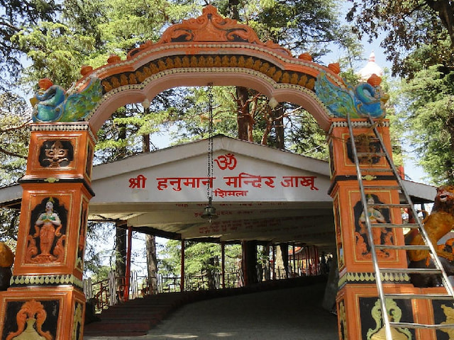 Jakhoo Hill and Temple