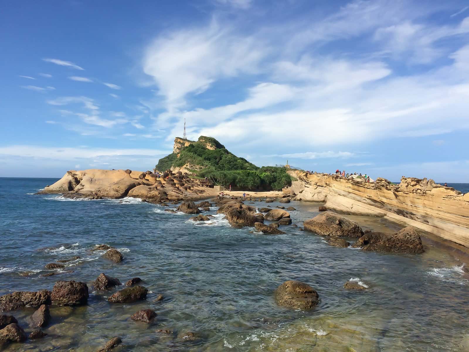 Pigeon Island in Sri Lanka Luxury Hotel Deals