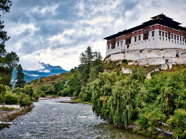 Rinpung-Dzong-1