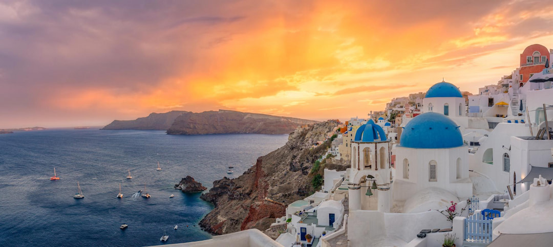 Santorini Day Tour With Sunset In Oia