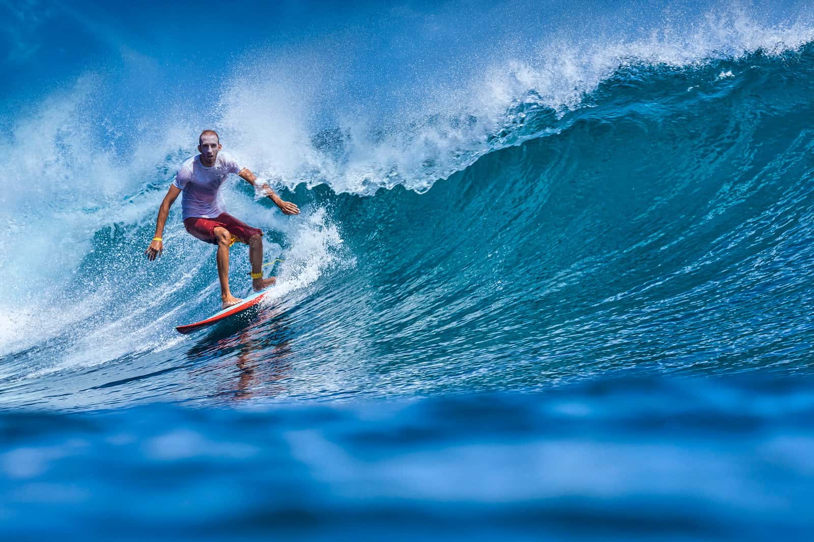 Indulge in Activities Like Scuba Diving, Surfing in Sri Lanka Luxury Hotel Deals