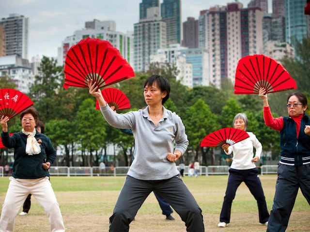 Take Tai Chi Class - 1