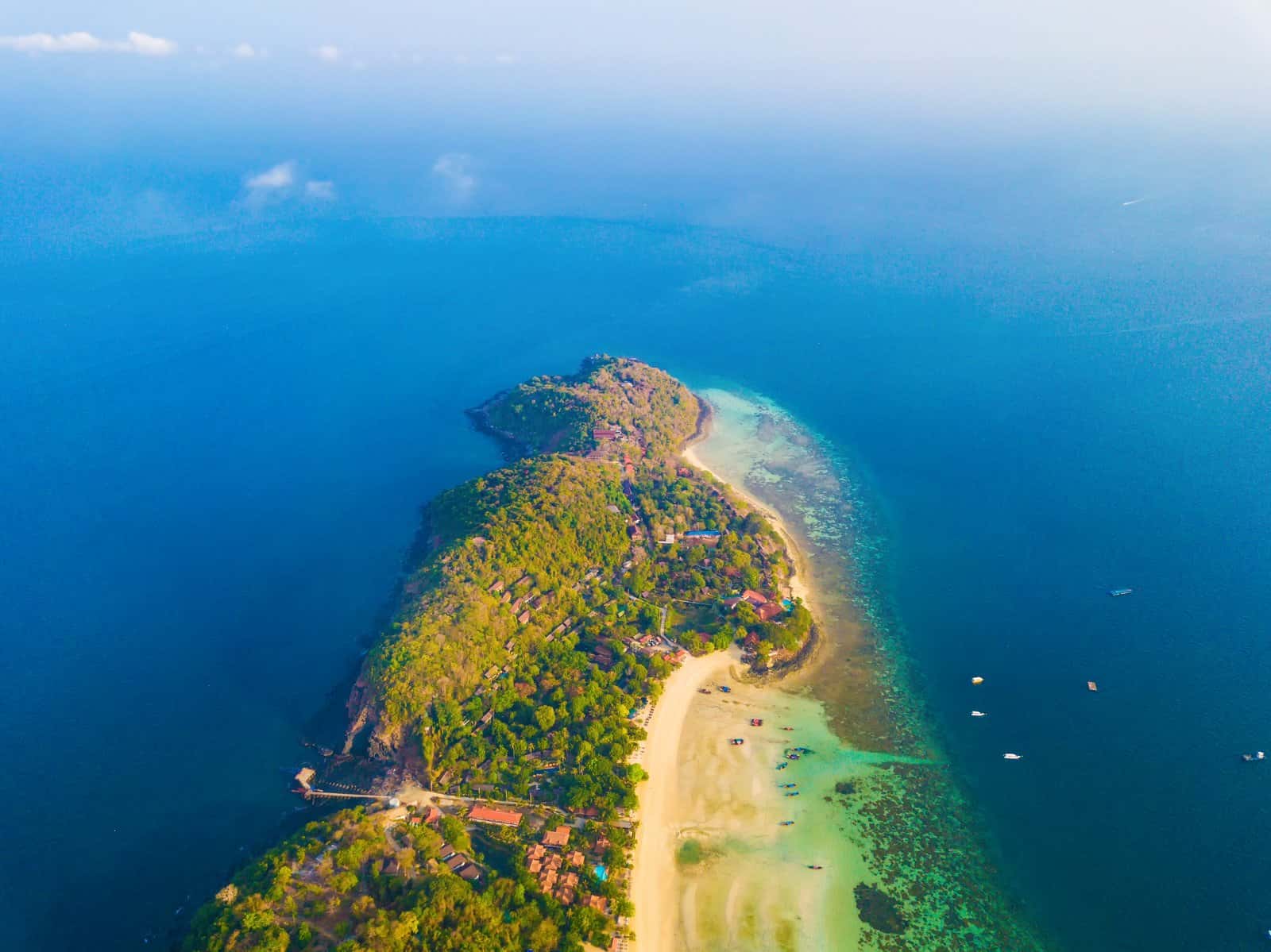 Visit Cinnamon Island in Sri Lanka Luxury Hotel Deals