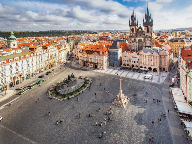 Visit the heartbeat of Prague- Old town square -  1
