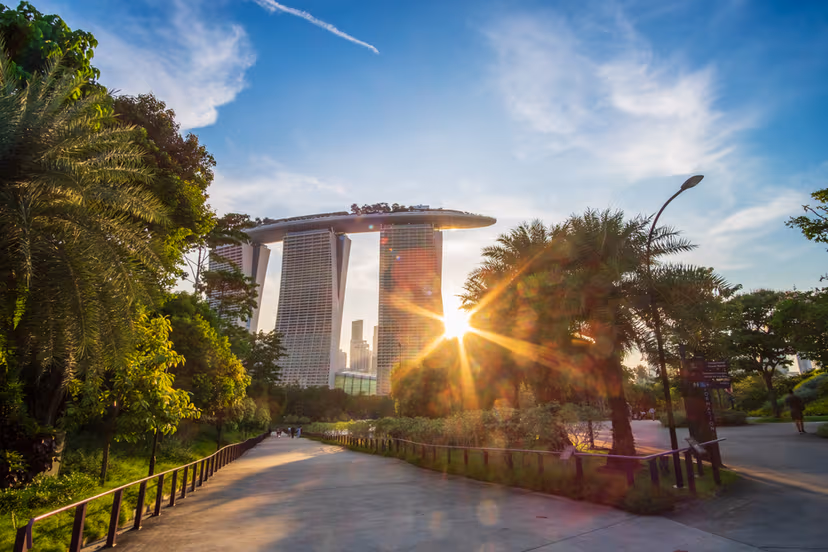 Watch the Sunset at Marina Bay Sands Boardwalk