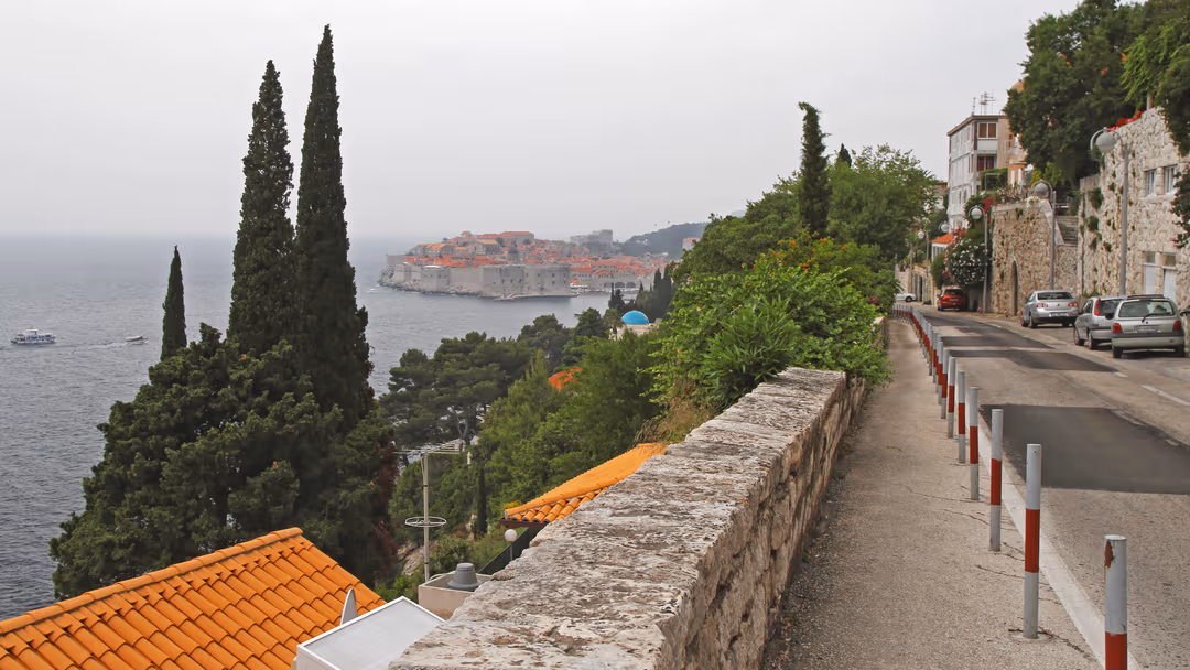 Walk Dubrovnik City Walls