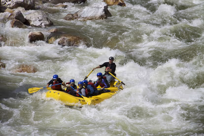Experience Thrilling Rafting