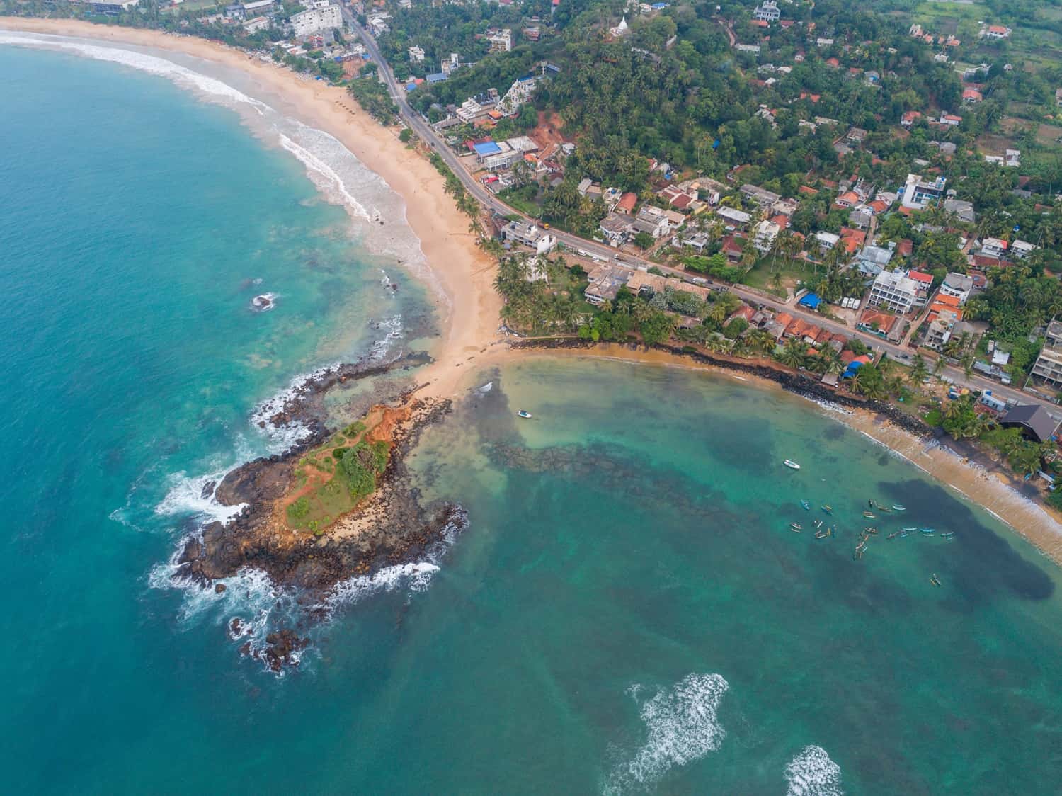 Explore The Magical Beauty of The Island from an Air Plane in Sri Lanka Luxury Hotel Deals