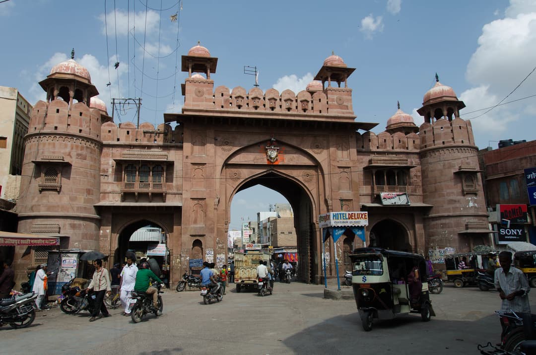 Indulge in shopping at Kote Gate