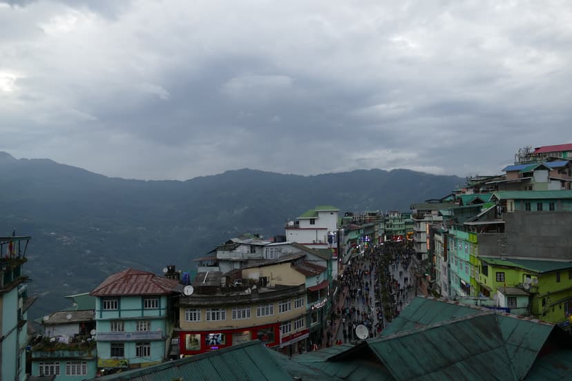 Shopping At MG Marg On Sikkim Tour Is A Must