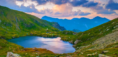 Trek To The Beautiful Green Lake In Sikkim