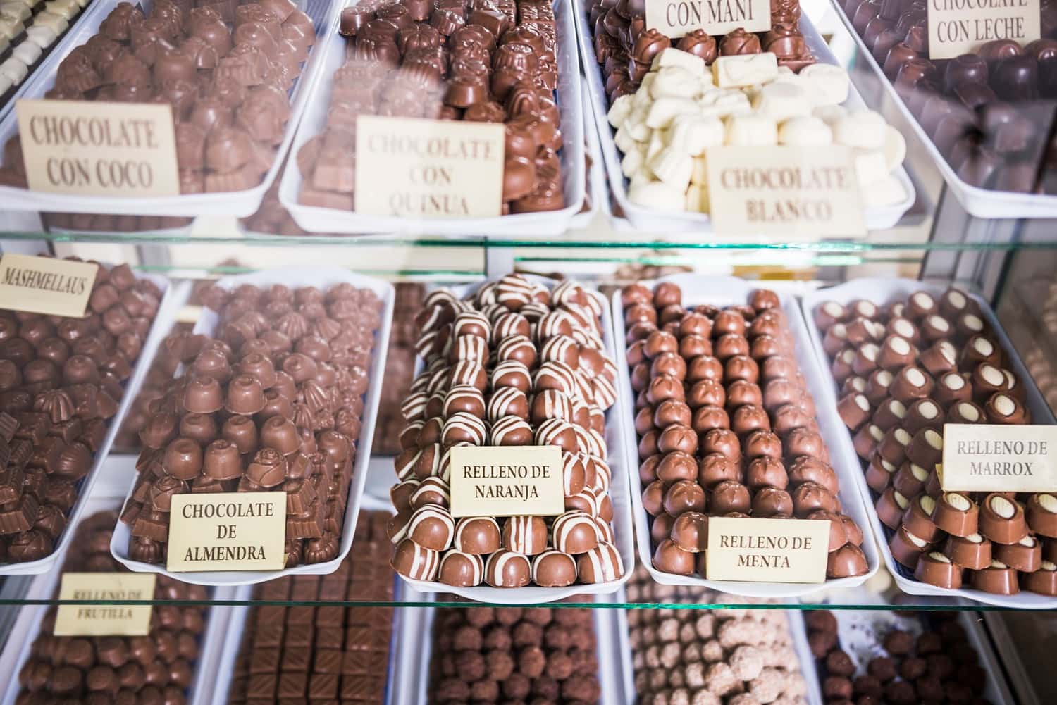 Visit The Hershey’s Chicago candy store in America Cruise